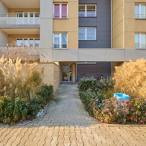  Apartament Cozy Klimasa With Balcony In By Renters